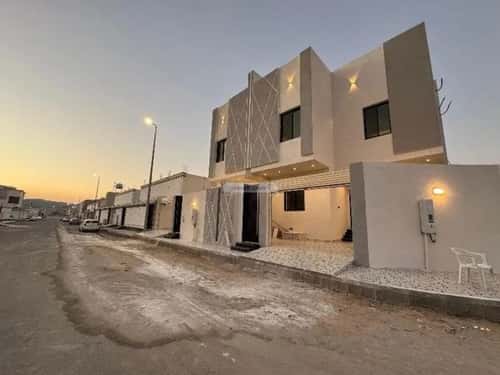 فيلا 345.94 متر مربع شمالية على شارع 20م الرحاب، الطائف