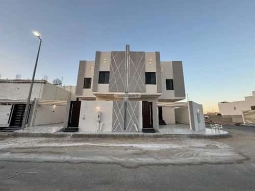 فيلا 345.94 متر مربع شمالية على شارع 20م الرحاب، الطائف