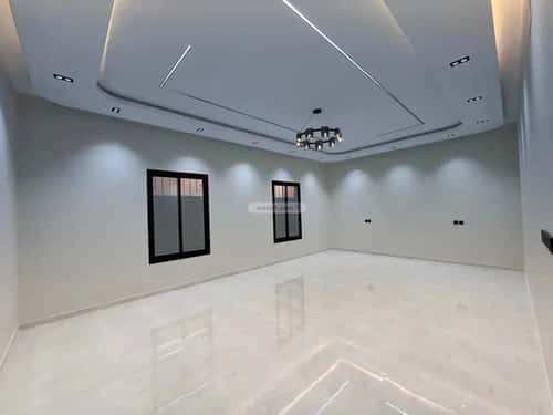 Villa 800 SQM Facing North West on 16m Width Street Prince Abdullah, Bisha