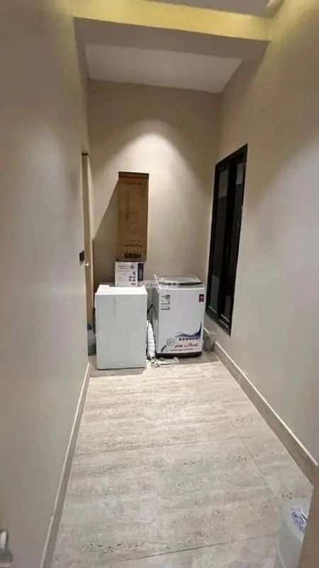 Apartment with 4 bedrooms الشعلة، الدمام