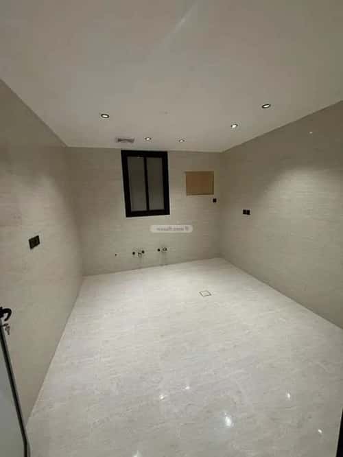 Apartment with 5 Bedrooms Al Mohammadiyah 3, Jazan