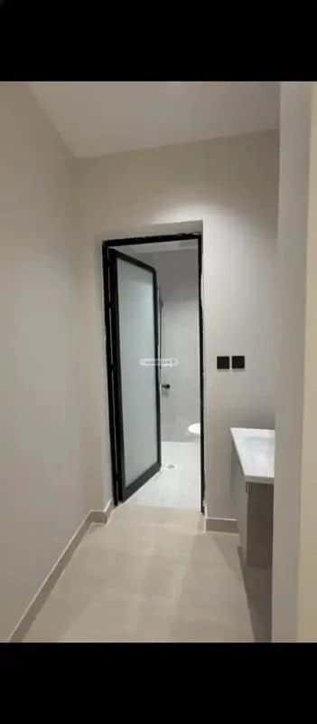 Apartment with 4 Bedrooms Al Wahah, Aldammam