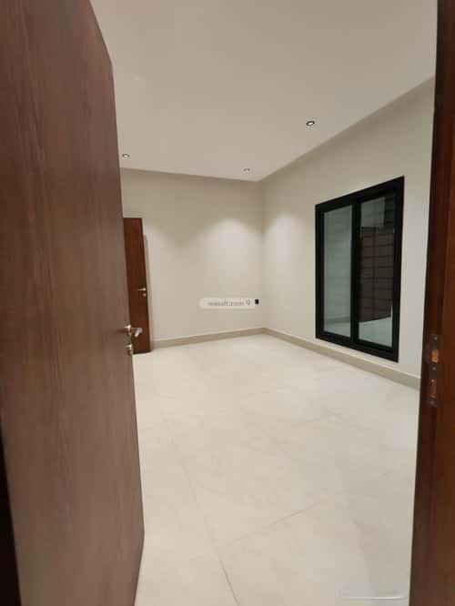 شقة ب 7 غرف العمارة، خميس مشيط