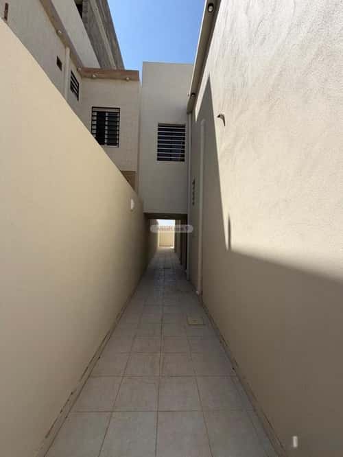 فيلا 503.5 متر مربع شرقية على شارع 15م القافلة، خميس مشيط