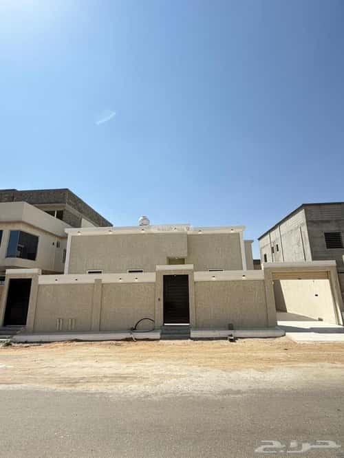 فيلا 503.5 متر مربع شرقية على شارع 15م القافلة، خميس مشيط