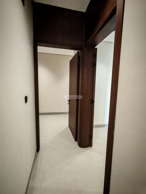 Apartment with 5 Bedrooms Ishbiliyah, East Riyadh, Riyadh