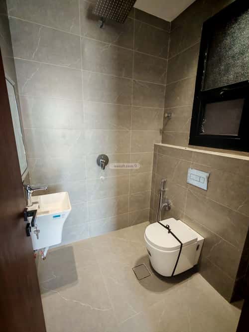 Floor 206.38 SQM with 6 Bedrooms Ishbiliyah, East Riyadh, Riyadh