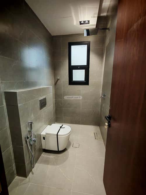Floor 206 SQM with 6 bedrooms إشبيلية، شرق الرياض، الرياض