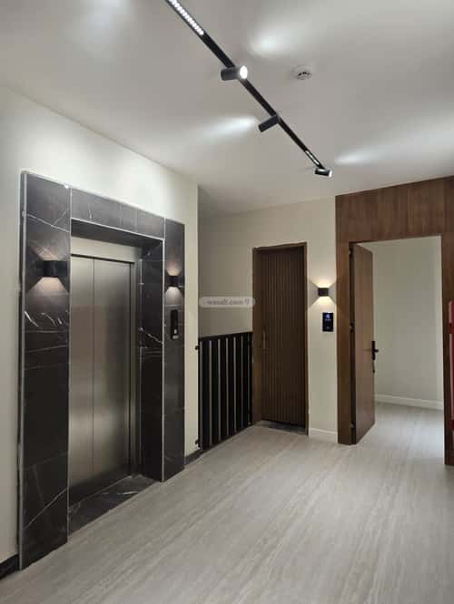 شقة ب 5 غرف الحزم، غرب الرياض، الرياض