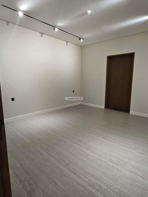 Apartment with 5 Bedrooms Al-Hazm, West Riyadh, Riyadh