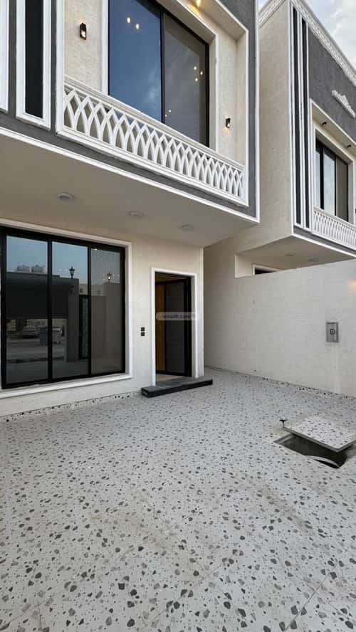 Villa 278.63 SQM Facing North on 18m Width Street King Fahad Dist, Aldammam