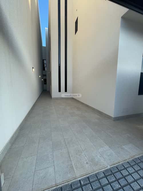 دور 219 متر مربع ب 6 غرف الزهور، أبها