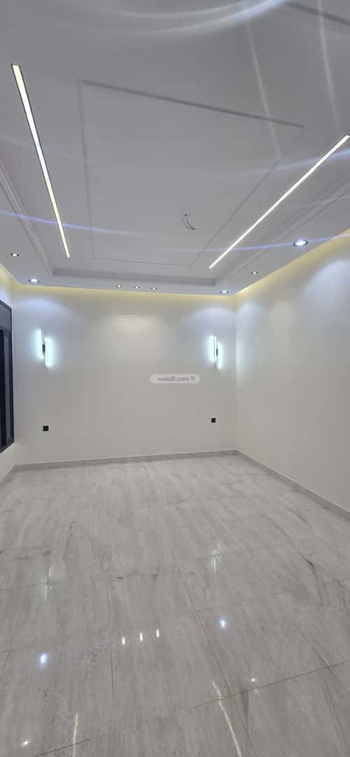 Apartment with 6 Bedrooms Al-Raqi, Khamis Mushait