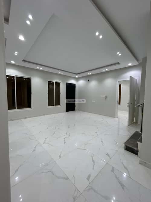 فيلا 210 متر مربع غربية على شارع 15م الخليج، شرق الرياض، الرياض