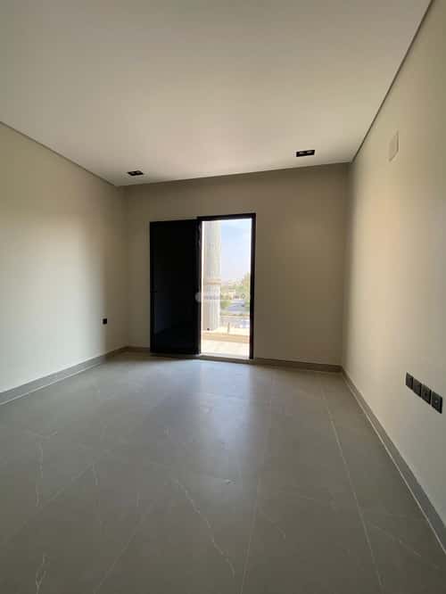 Floor 206 SQM with 6 bedrooms إشبيلية، شرق الرياض، الرياض