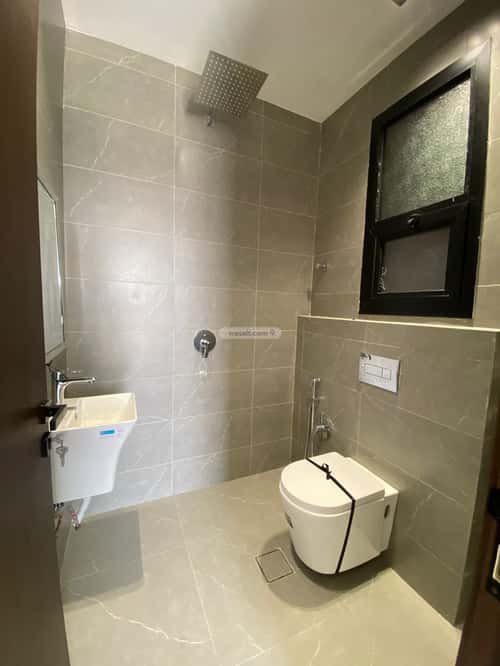 Floor 206 SQM with 6 bedrooms إشبيلية، شرق الرياض، الرياض