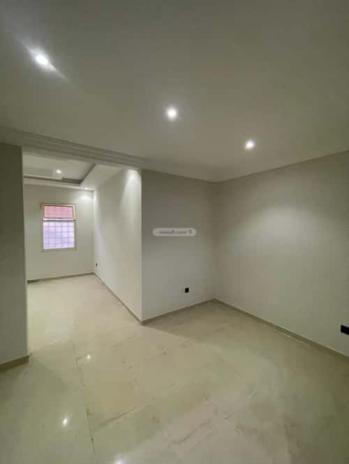 Building 400 SQM Facing South Al Ruwase, South Jeddah, Jeddah