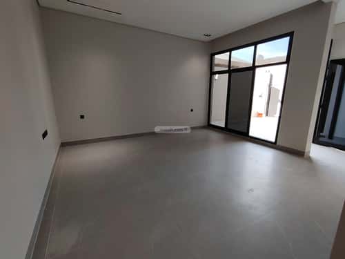 Floor 214 SQM with 4 bedrooms إشبيلية، شرق الرياض، الرياض