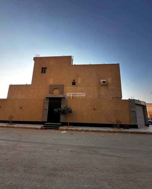 Villa 307.5 SQM Facing North East on 15m Width Street Al Qryenah, South Jeddah, Jeddah