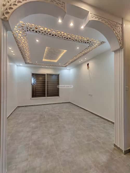 فيلا 300 متر مربع واجهة جنوبية ب 7 غرف الرمال، شرق الرياض، الرياض