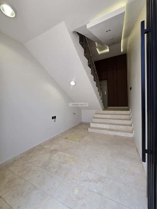 Apartment with 8 Bedrooms Al Maamoura, Khamis Mushait