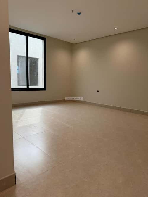 شقة ب 5 غرف Teebh, Aldammam