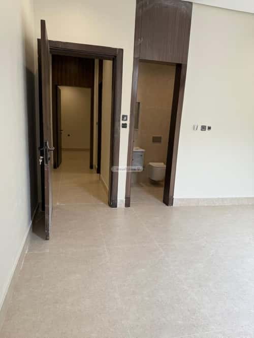 شقة ب 5 غرف طيبة، الدمام