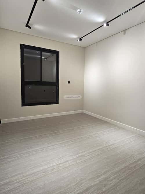 Apartment with 5 Bedrooms Al-Hazm, West Riyadh, Riyadh