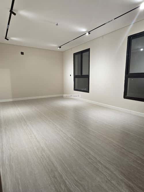 Apartment with 5 Bedrooms Al-Hazm, West Riyadh, Riyadh