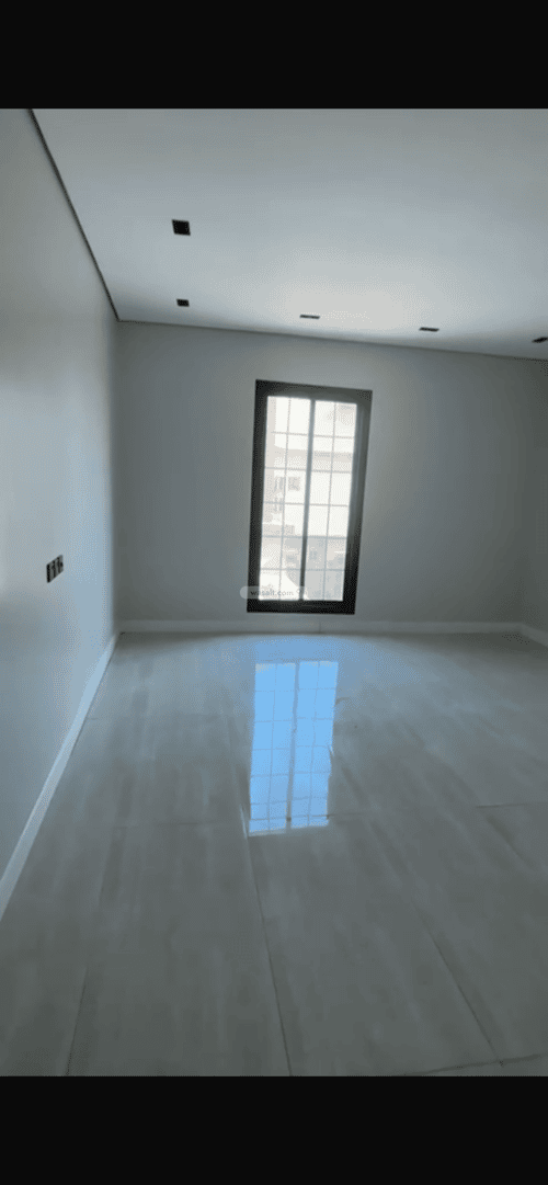 فيلا 375 متر مربع شمالية على شارع 15م القادسية، شرق الرياض، الرياض