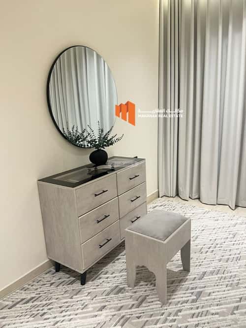 Apartment with 3 bedrooms الحمراء، الخبر