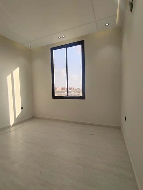 Floor 257 SQM with 5 bedrooms الروضة، جازان