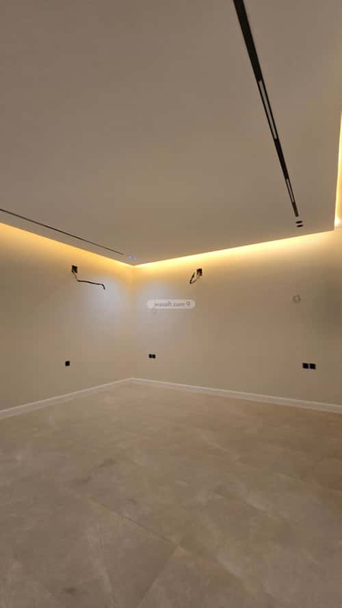 Floor 213 SQM with 7 Bedrooms Bader, South Riyadh, Riyadh