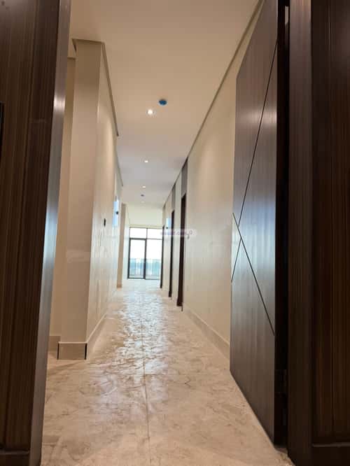 Apartment with 4 Bedrooms Teebh, Aldammam