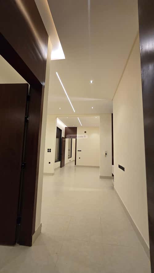 Floor 171 SQM with 7 bedrooms الحزم، غرب الرياض، الرياض
