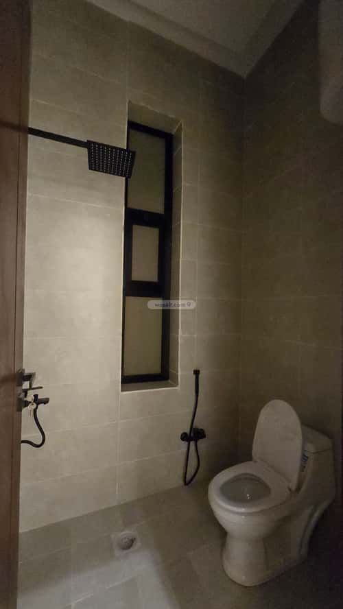 Floor 171 SQM with 7 bedrooms الحزم، غرب الرياض، الرياض