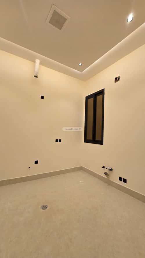 Floor 244.46 SQM with 10 Bedrooms Al-Hazm, West Riyadh, Riyadh