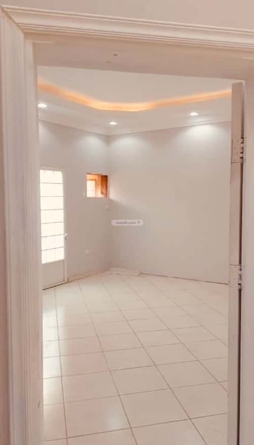 فيلا 630 متر مربع واجهة جنوبية ب 4 غرف السلامة، شمال جدة، جدة