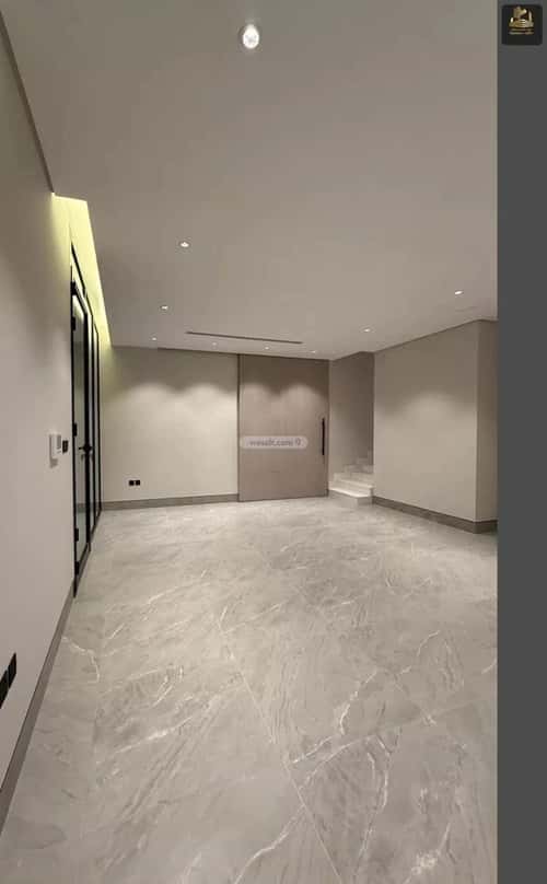 Villa 432 SQM facing North West on 18m width street البحر، الخبر