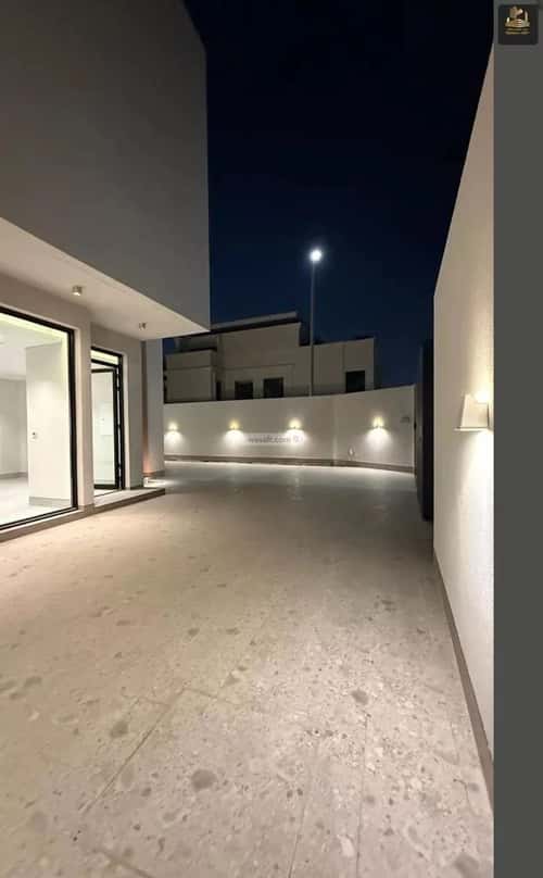 Villa 432 SQM Facing North West on 18m Width Street Al Bahr, Khobar