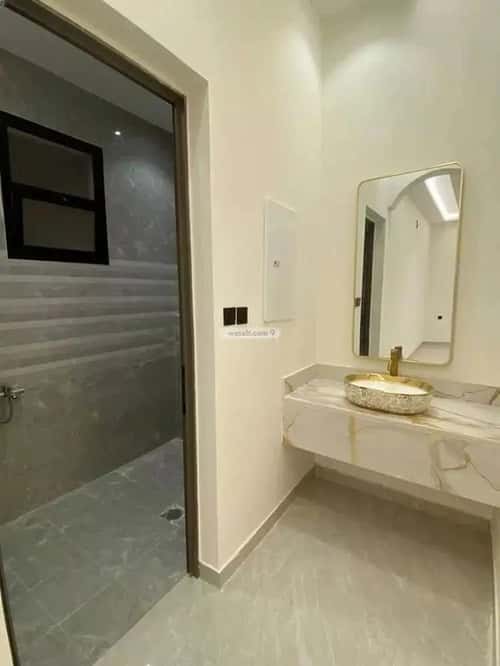 Floor 172 SQM with 5 bedrooms بدر، جنوب الرياض، الرياض