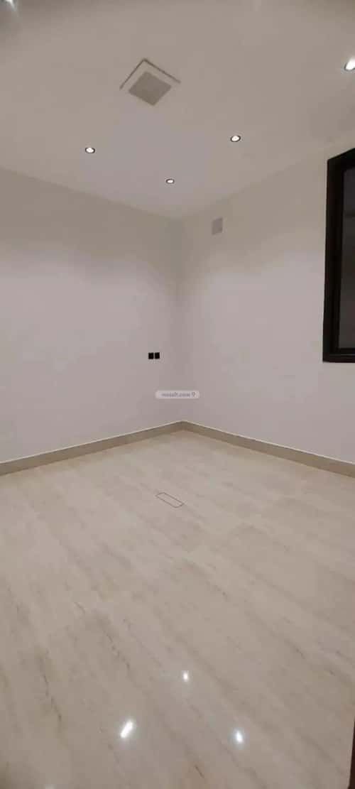 Floor 153.33 SQM with 5 Bedrooms Al-Awaly, West Riyadh, Riyadh