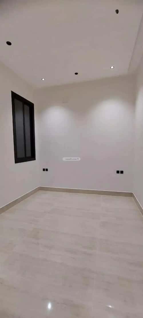 Floor 153.33 SQM with 5 Bedrooms Al-Awaly, West Riyadh, Riyadh