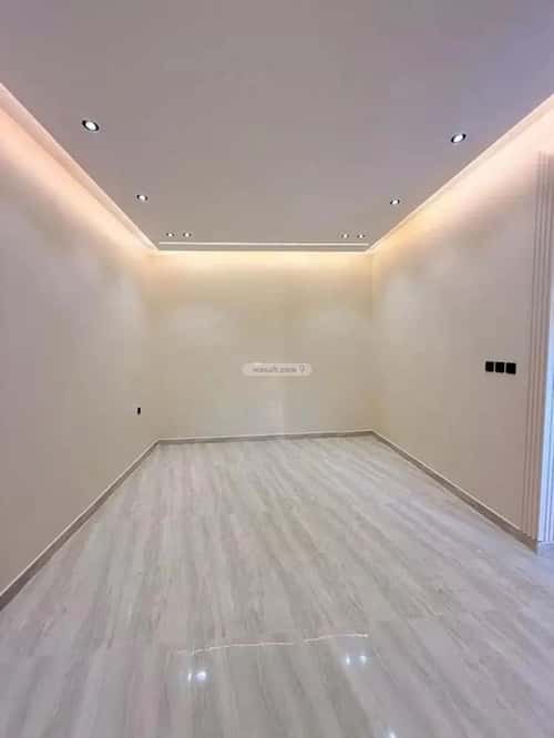 فيلا 200 متر مربع غربية على شارع 15م العريجاء الغربي، غرب الرياض، الرياض