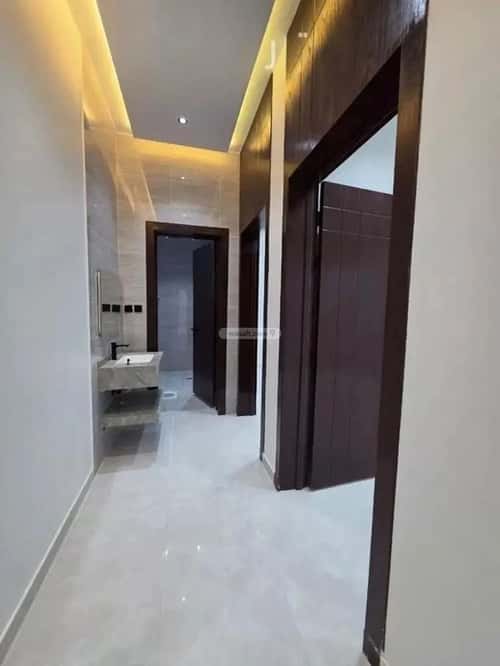 Floor 259.81 SQM with 5 Bedrooms Dahiat Namar, West Riyadh, Riyadh