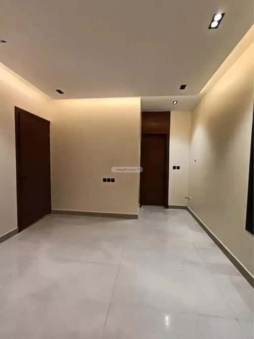 Floor 213.65 SQM with 5 Bedrooms Okaz, South Riyadh, Riyadh