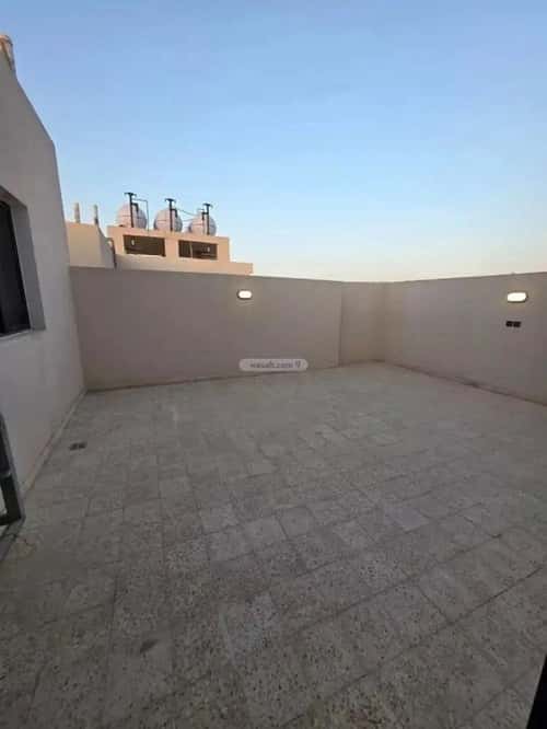 Floor 119 SQM with 5 bedrooms بدر، جنوب الرياض، الرياض