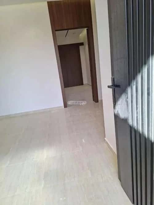 Floor 450 SQM with 5 Bedrooms Dahiat Namar, West Riyadh, Riyadh