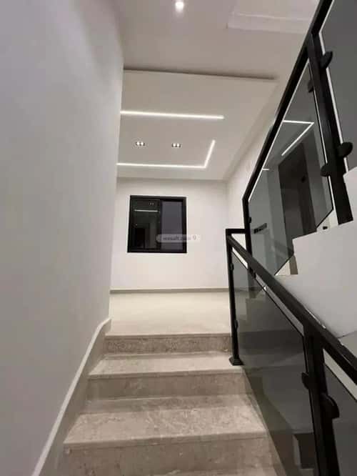 فيلا 200 متر مربع شرقية على شارع 20م طويق، غرب الرياض، الرياض