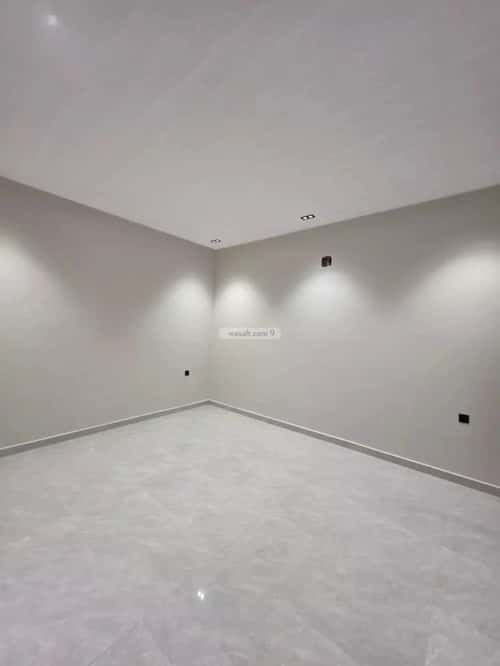 6 bedroom villa in Al Bayan